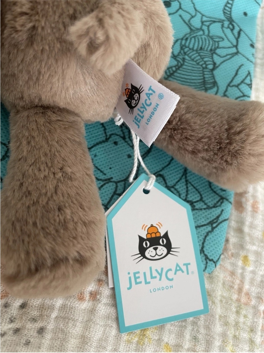 Authentic Jellycat Tiny Smudge Elephant with Dust Bag NWT Retired - Picture 5 of 5